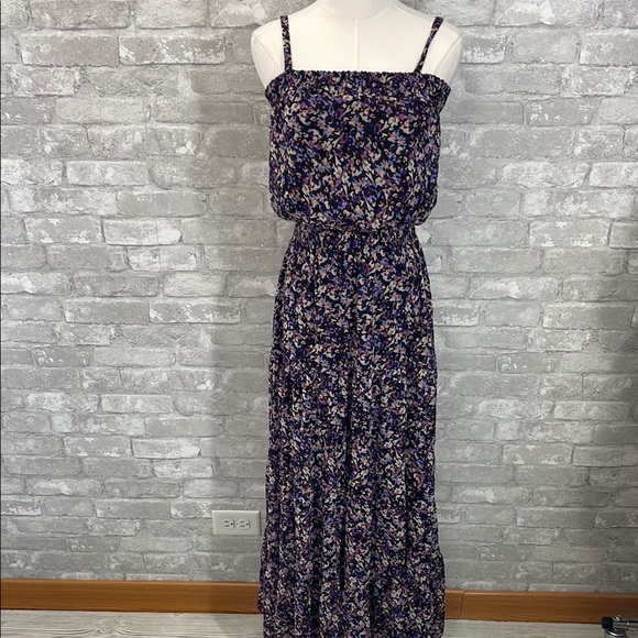Evereve Dresses & Skirts - 💜EUC - EVEREVE MULTICOLOR FLORAL DRESS
